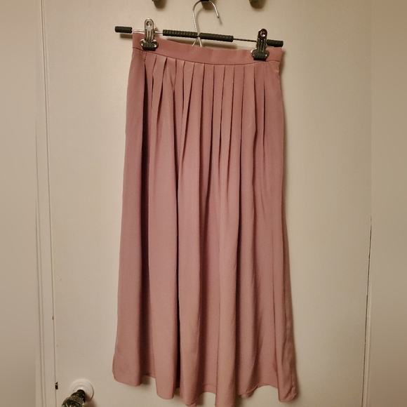 Vintage Pleated Skirt - Picture 1 of 5